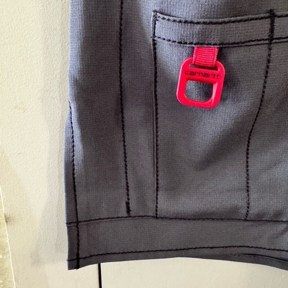 Carhartt Women’s Scrub Top Size Small - Picture 3 of 5